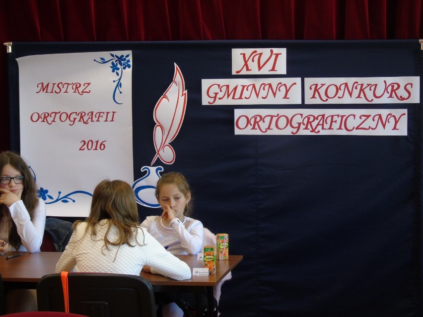 Konkurs ortograficzny w Goszczanowie odbył się w ramach Tygodnia Bibliotek. Była to jego 16. edycja