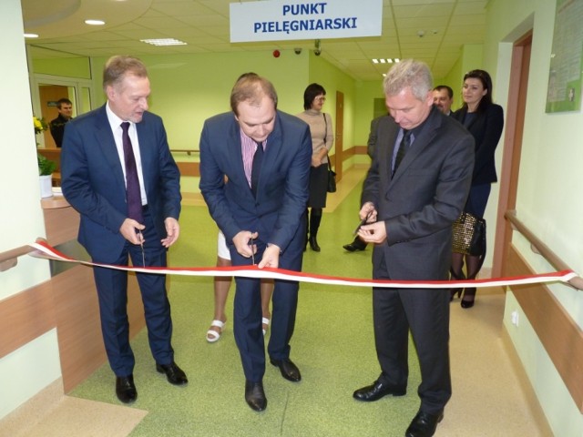 Oficjalne otwarcie nowej siedziby ZPO (Zakładu Pielęgnacyjno-Opiekuńczego) przy Szpitalu Powiatowym w Radomsku nastąpiło 2 grudnia