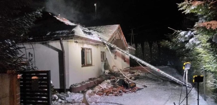 Malbork-Gościszewo. Rodzina straciła dom w pożarze. Rozpoczęła się zbiórka publiczna z inicjatywy szkoły