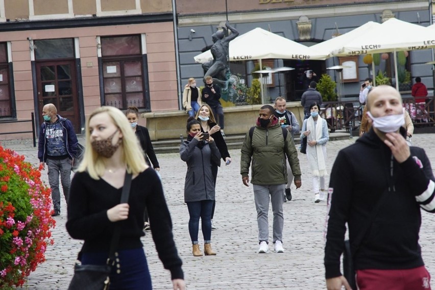 Restauracje, kawiarnie, puby zamknięte od 24 października...