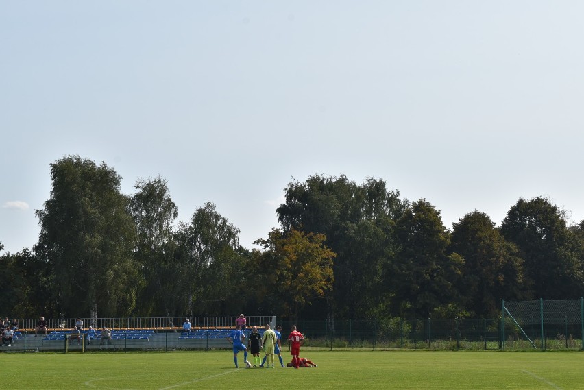 LKS Gołuchów - Centra Ostrów Wlkp. 0:2