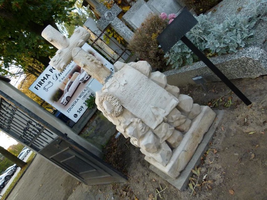 Kwesta na ratowanie nagrobków na cmentarzu przy Łaskiej w...