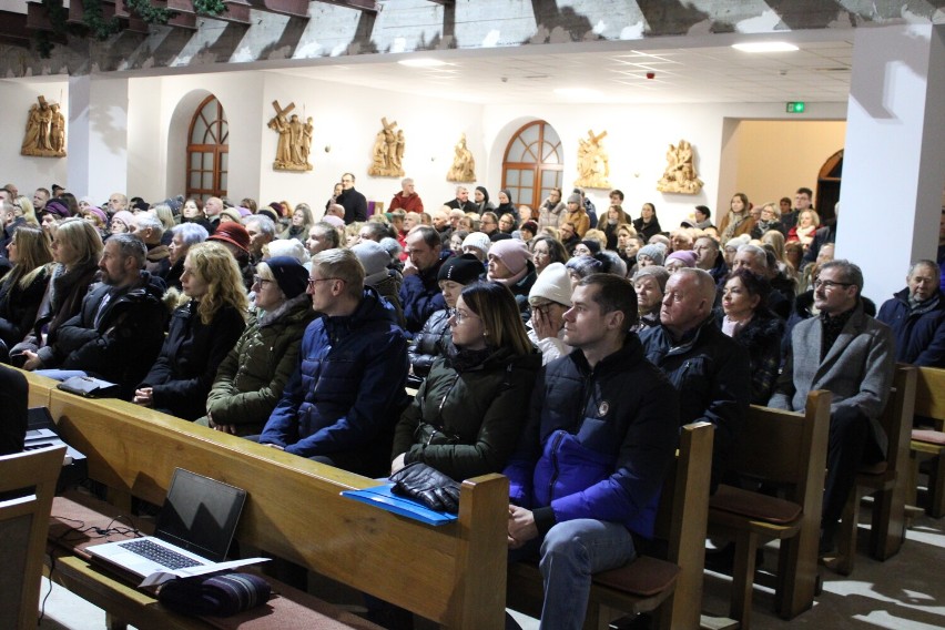 Koncert Kolęd w kościele św. Barbary w Wieluniu