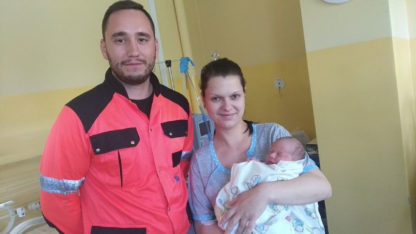 Szczęśliwy poród w Dzień Dziecka. Brawo dla ratowników szpitala w Zduńskiej Woli
