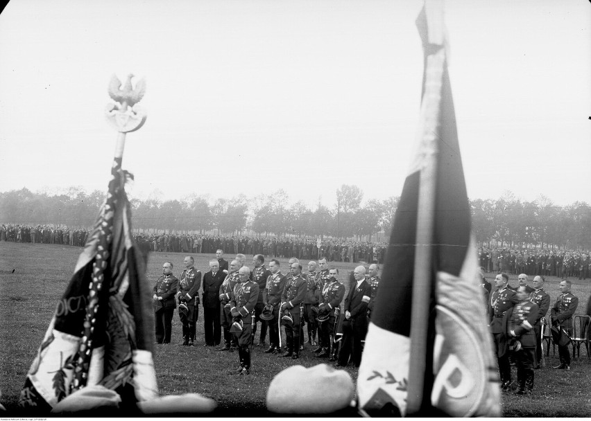 XIV Zjazd Legionistów w Krakowie, uroczystości na Błoniach,...