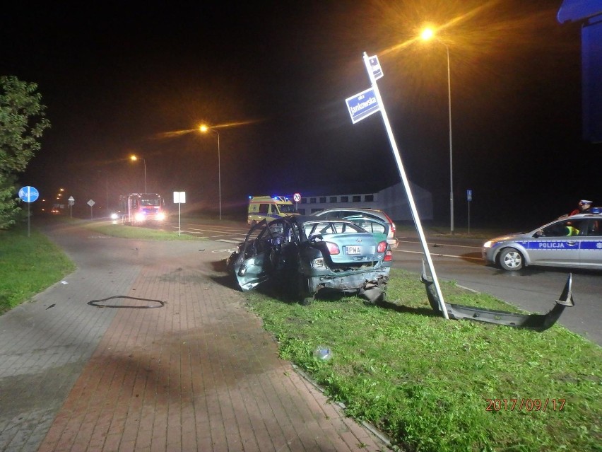 Cztery osoby ranne w  wypadku w Wągrowcu