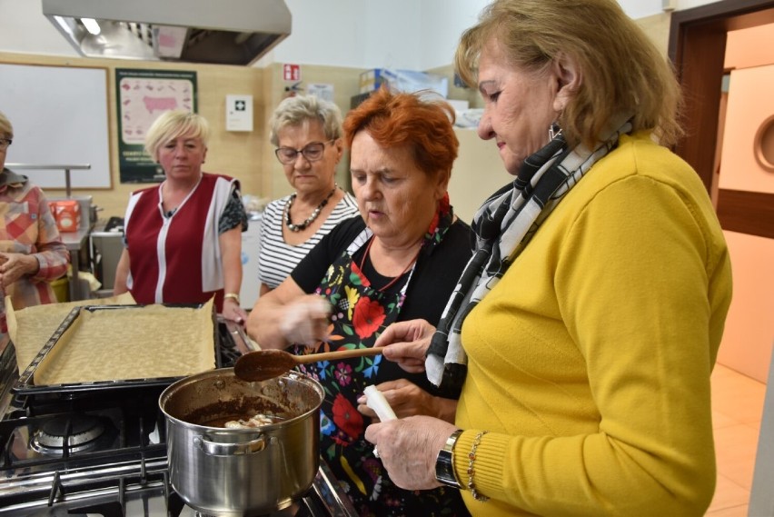 Tczew. Warsztaty kulinarne w ramach Festiwalu Twórczości Kociewskiej im. Romana Landowskiego za nami