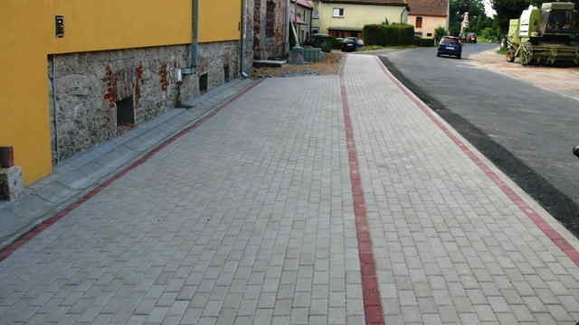 Nowe chodniki w Strzegomiu - UM zapowiada remonty i budowę nowych odcinków w czterech wsiach.