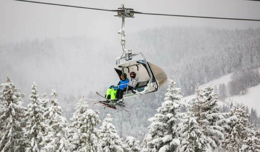 W Małopolsce jest już blisko 60 ośrodków narciarskich