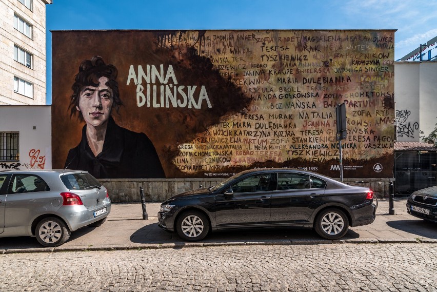 Powstał mural z wizerunkiem Anny Bilińskiej. Warszawa uhonorowała wybitną polską artystkę 