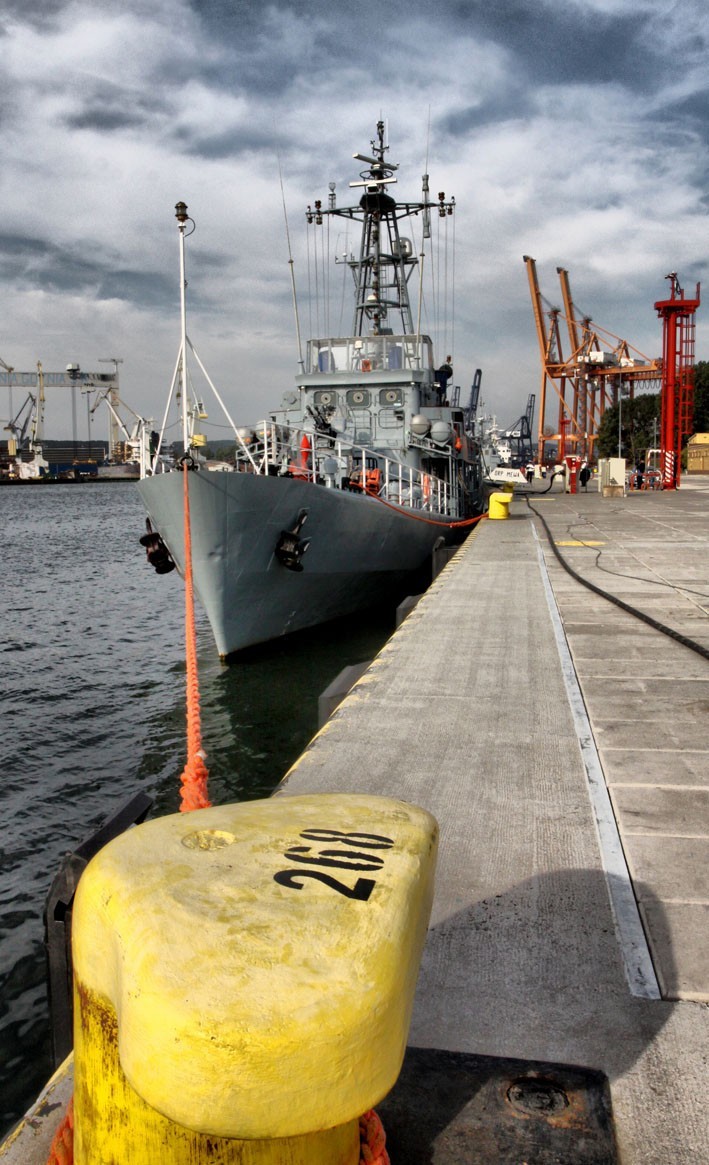 Gdynia: ORP Mewa powrócił do Gdyni. Brał udział w operacji Open Spirit