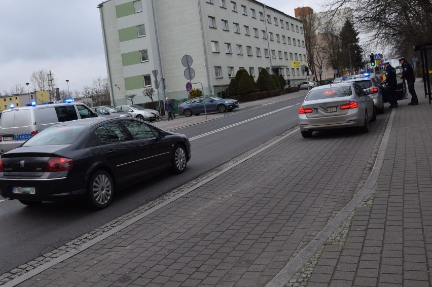 Dzięki reakcji mieszkańca Nowej Soli oraz pomocy policjanta,...