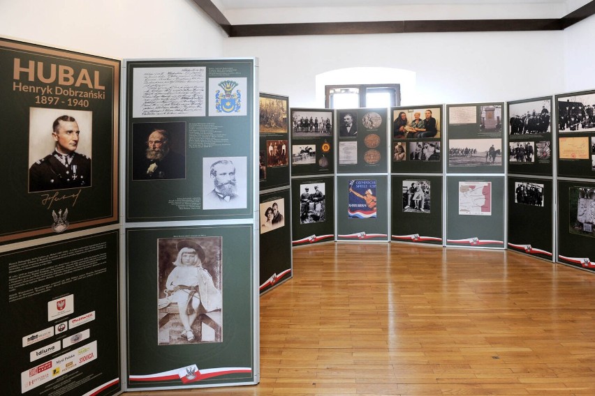 Wystawa poświęcona Hubalowi otwarta w Muzeum Regionalnym. Można oglądać wyjątkowe odznaczenie [ZDJĘCIA]