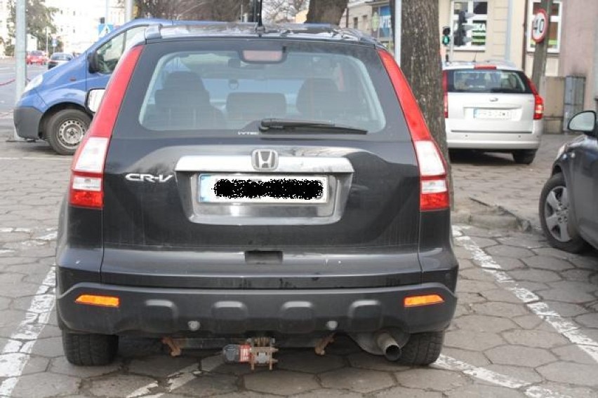 Policja w Kole: 20-letni Litwin jechał kradzioną Hondą