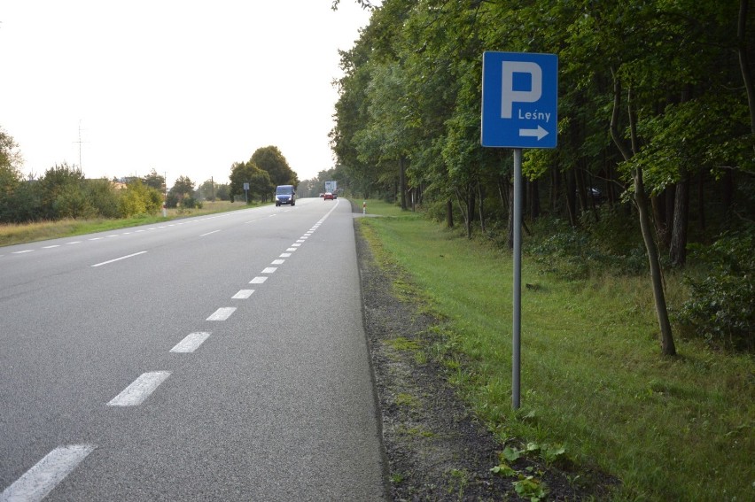 Lębork. Po alarmie od czytelnika sprawdziliśmy stan parkingu leśnego przy "6"