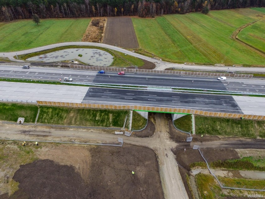 Budowa A1 w okolicach Radomska. Kiedy zakończenie prac? Zobacz najnowsze ZDJĘCIA