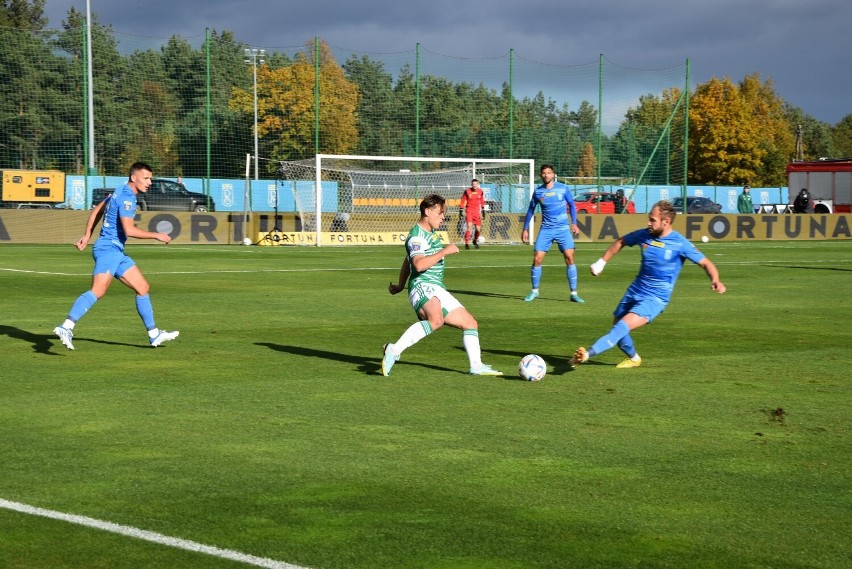 Lechia Gdańsk i Radunia Stężyca to dwa pomorskie kluby,...