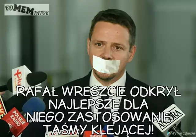 Rafał Trzaskowski, kiedy był kandydatem Platformy Obywatelskiej na prezydenta Warszawy, naprawił szybę w drzwiach jednej z mieszkanek stolicy w czasie akcji "Otwarte Drzwi dla Warszawy". Trzaskowski odwiedzał w domach Warszawiaków zachęcając do oddania na nich swojego głosu. Do nietypowego incydentu doszło w trakcie jednej z takich wizyt. Z pomocą w naprawie szyby przyszła mu taśma klejąca. Całe zajście stało się hitem internetu. Teraz Rafał Trzaskowski może chce ubiegać się z ramienia Koalicji Obywatelskiej o urząd prezydenta Polski. 

Rafał Trzaskowski naprawił szybę w drzwiach. Z pomocą przyszła taśma klejąca. Sytuacja z Otwartych drzwi dla Warszawy hitem internetu. ZOBACZ MEMY.