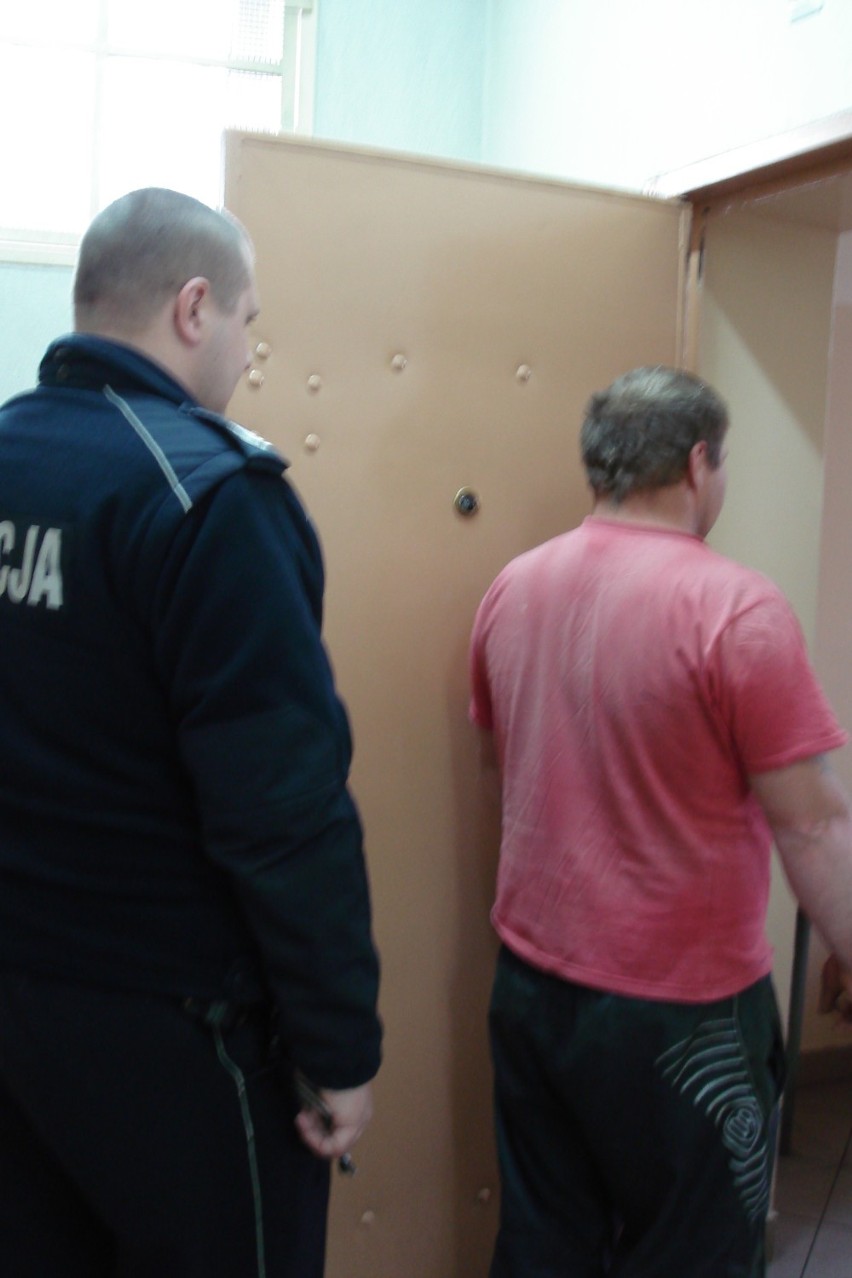 Policjanci zatrzymali dwóch mieszkańców gminy Biała Rawska w...