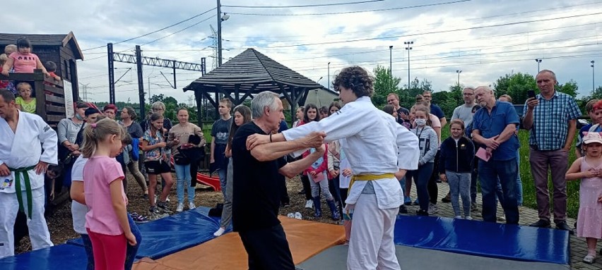 Reprezentanci mysłowickiego klubu pokazali, jak bronić się,...