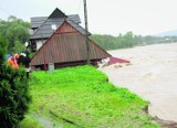 Powódź na Podhalu i ziemi suskiej. Od wtorku bez przerwy pada 