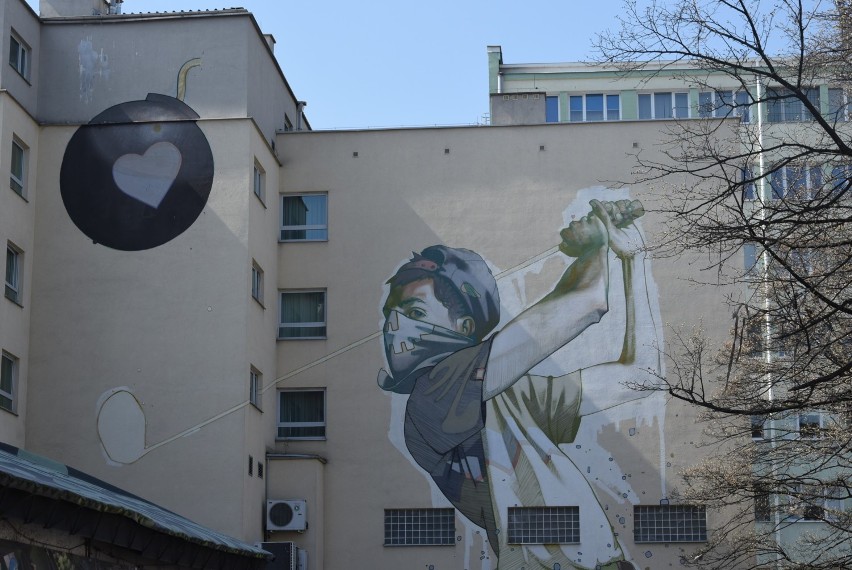 Zachwycające murale w Gdyni! Co przedstawiają? Zobaczcie! Znacie je wszystkie?
