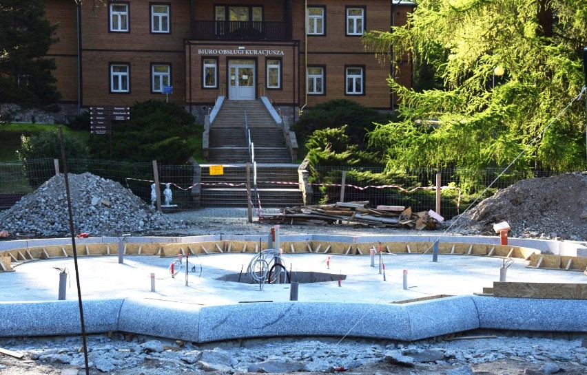 Trwa budowa nowej fontanny w Rymanowie-Zdroju