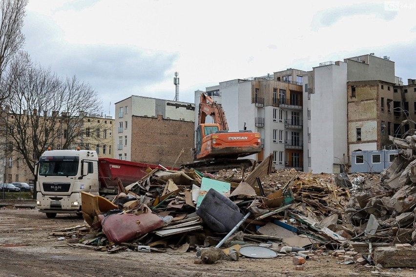 Po "Maciusiu" został już tylko gruz. Teraz deweloper zrobi tam mieszkania [ZDJĘCIA] 