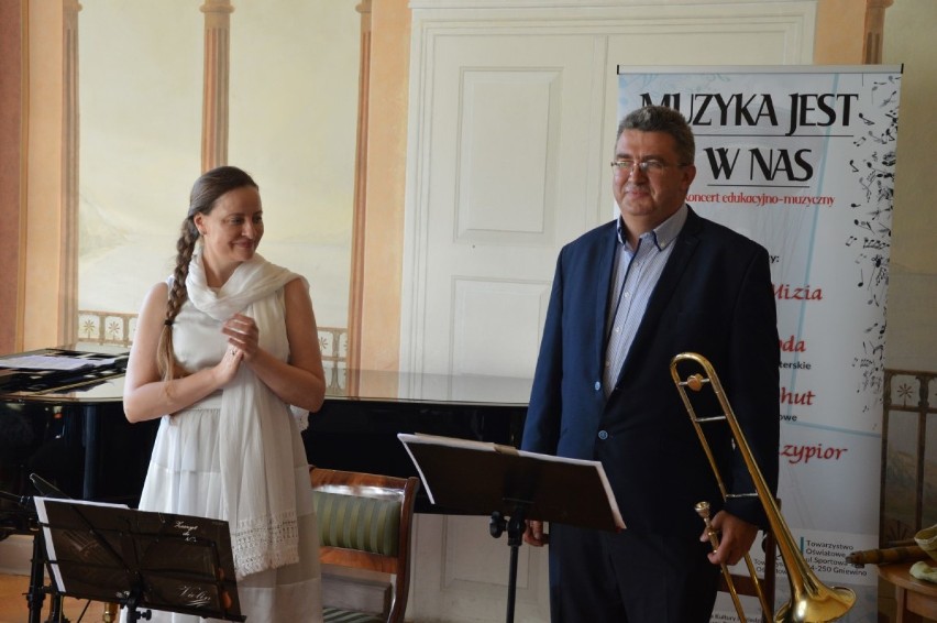 Muzycy zagrali w wejherowskim muzeum w ramach trasy koncertowej "Muzyka jest w nas" [ZDJĘCIA]