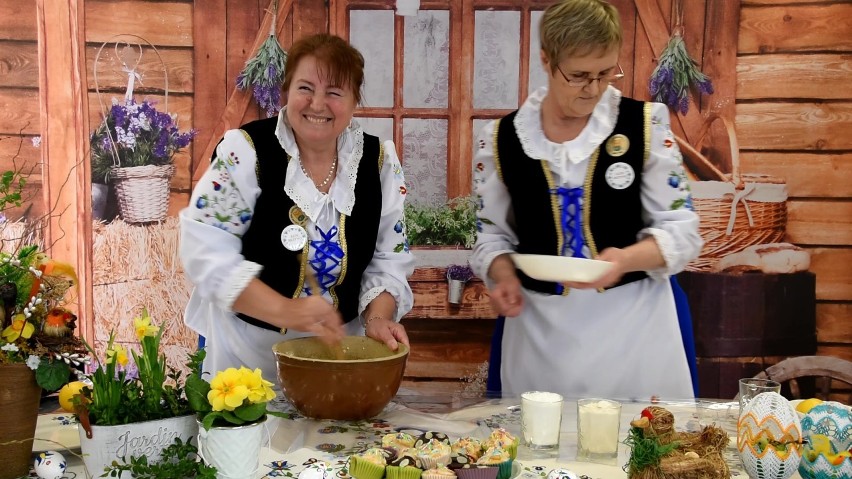 Kulinarna gmina Krokowa: Panie z KGW Lisewo pokazują jak zrobić sałatkę w stylu FIT. Smaczna potrawa nie tylko na Wielkanoc | ZDJĘCIA, WIDEO