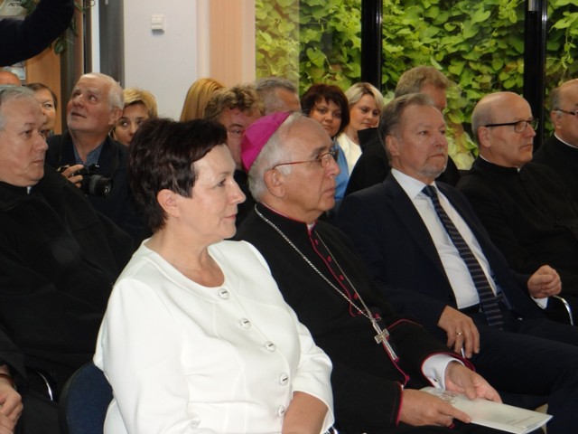 Dni Rodziny Radomsko 2015: Czytanie adhortacji apostolskiej Jana Pawła II w MBP