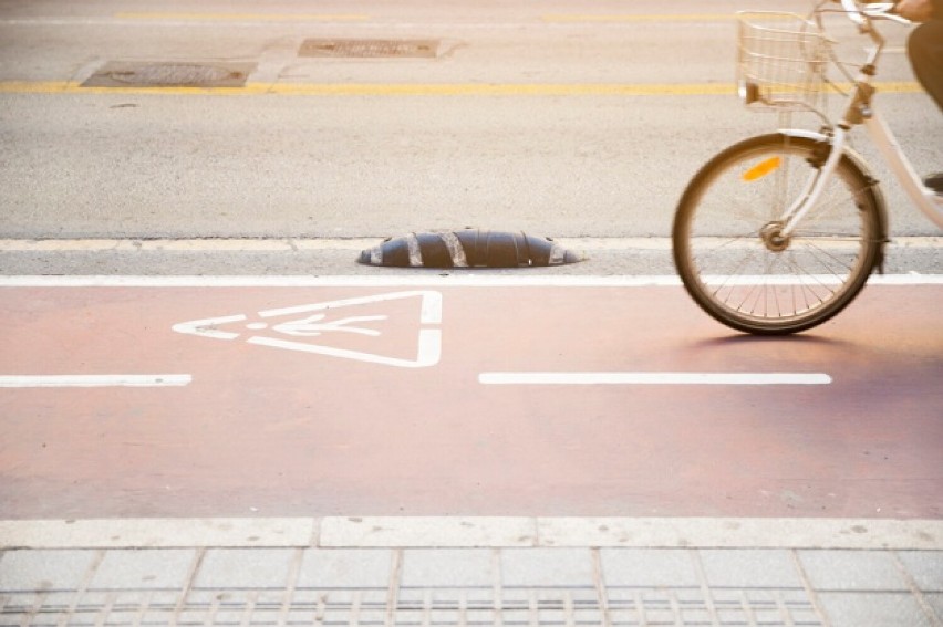 NOWE mandaty - straż miejska może ukarać nie tylko za prędkość na rowerze i hulajnodze  ale i UTO