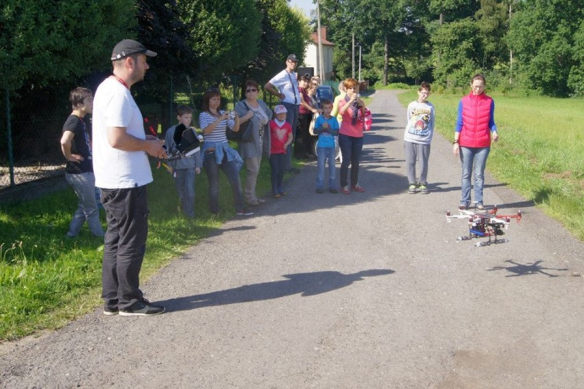 Bracia Golcowie w Czechowicach-Dziedzicach kręcą nowy teledysk - dla szkoły ZSS nr. 4! [ZDJĘCIA]