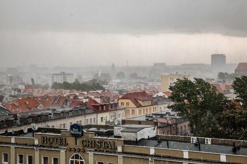 Uważajcie dziś na burze! Ostrzeżenie przed burzami w Białymstoku i na Podlasiu!