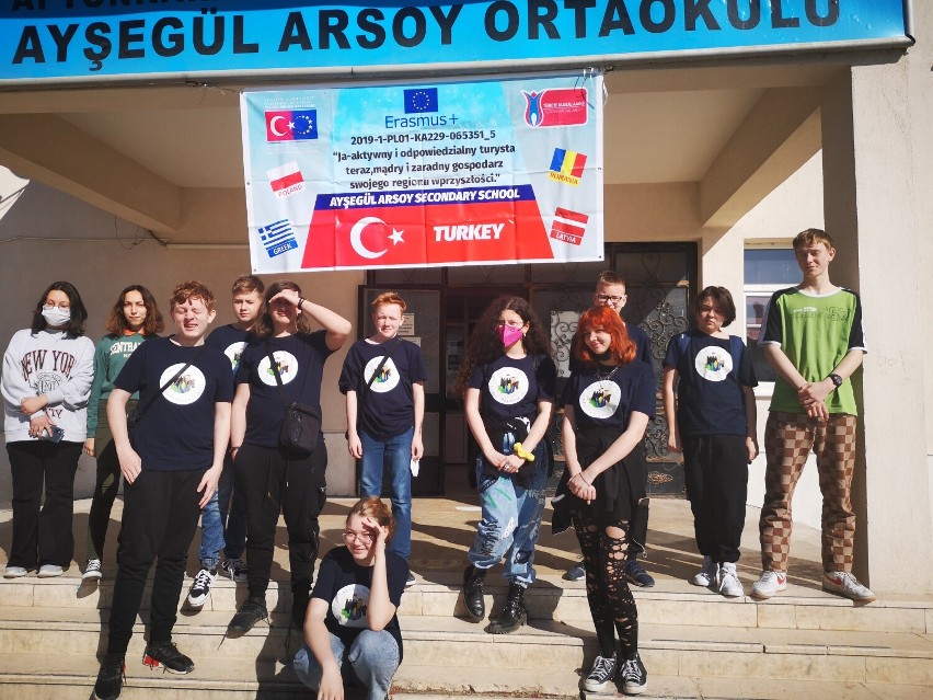 Erasmus + w Szkole Podstawowej w Mostach (gmina Kosakowo). Tym razem wybrali się do Turcji. Musieli pokonać 3 tys. kilometrów | ZDJĘCIA
