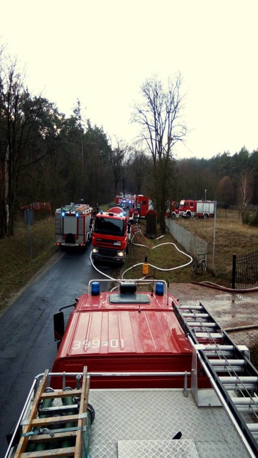 Pożar pałacu we wsi Granice-Wyczółkowice (gmina Maszewo)