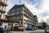 Najsłynniejsza samowola budowlana w Krakowie do rozbiórki. Jest prawomocny wyrok. Blok znów może stać się warsztatem