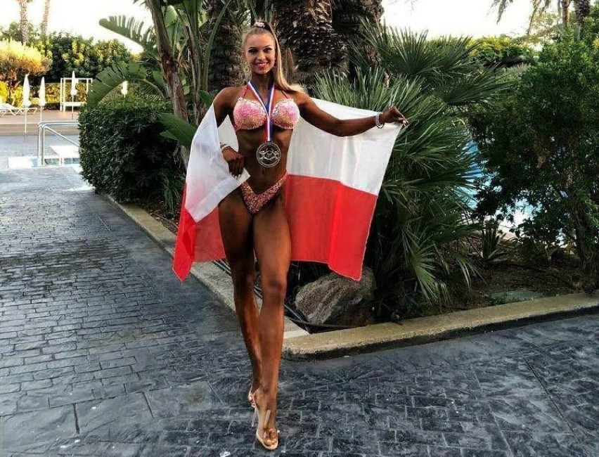 Martyna Kaleta z Kasiny Wielkiej mimo 17 lat ma już srebro Pucharu Świata Fitness! Opowiada jak to się wszystko zaczęło i jakie ma marzenia
