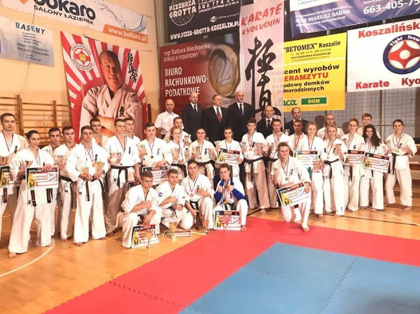 Malborski klub pierwszy drużynowo w mistrzostwach Polski juniorów w karate kyokushin!