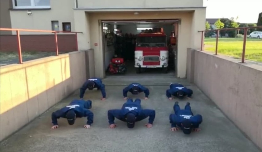 Powiat gostyński. Kolejni strażacy przyłączają się do akcji #Gaszyn Challenge [ZDJĘCIA I WIDEO]