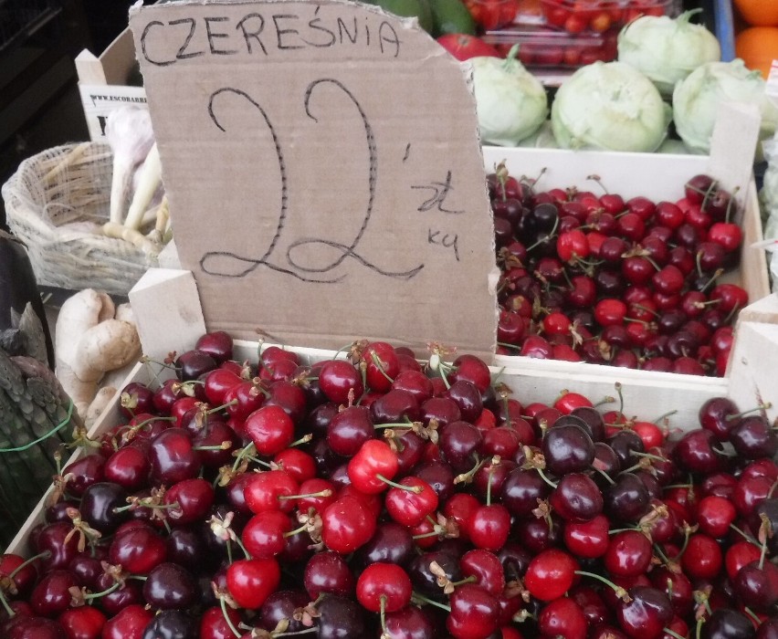 czereśnie były w cenie 22 złote za kilogram