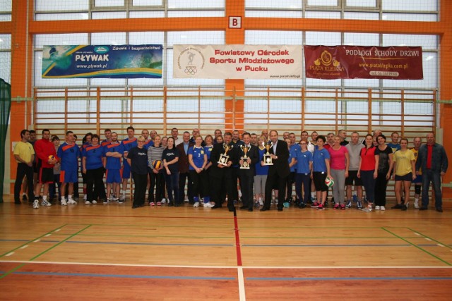 Siatkarskie mistrzostwa nauczycieli zorganizował POSM Puck
