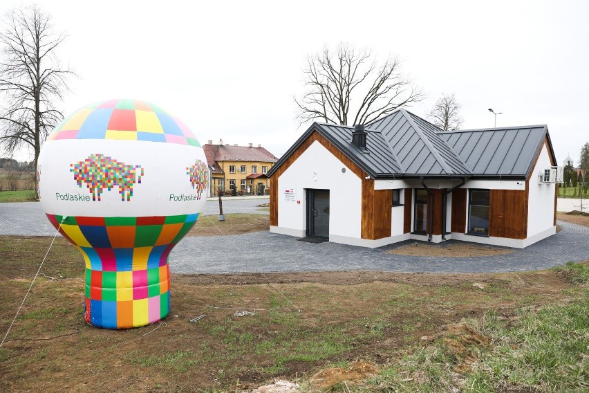 Pawilon sensoryczny przy Szkole Podstawowej w Janowszczyźnie oficjalnie otwarty. Będzie wspierał edukację niepełnosprawnych dzieci