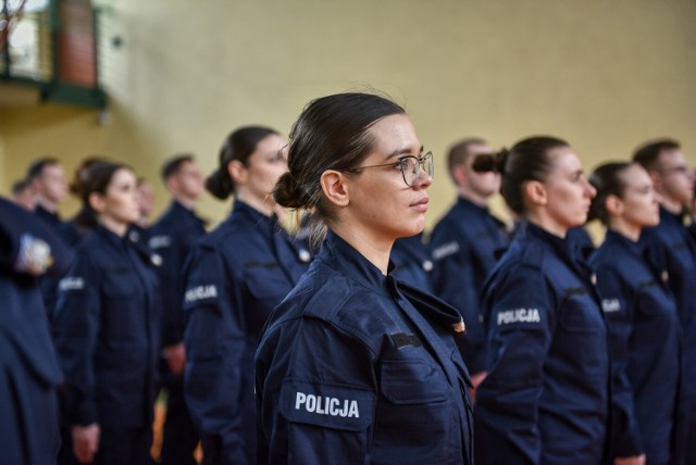 Ślubowanie nowo przyjętych policjantów garnizonu łódzkiego