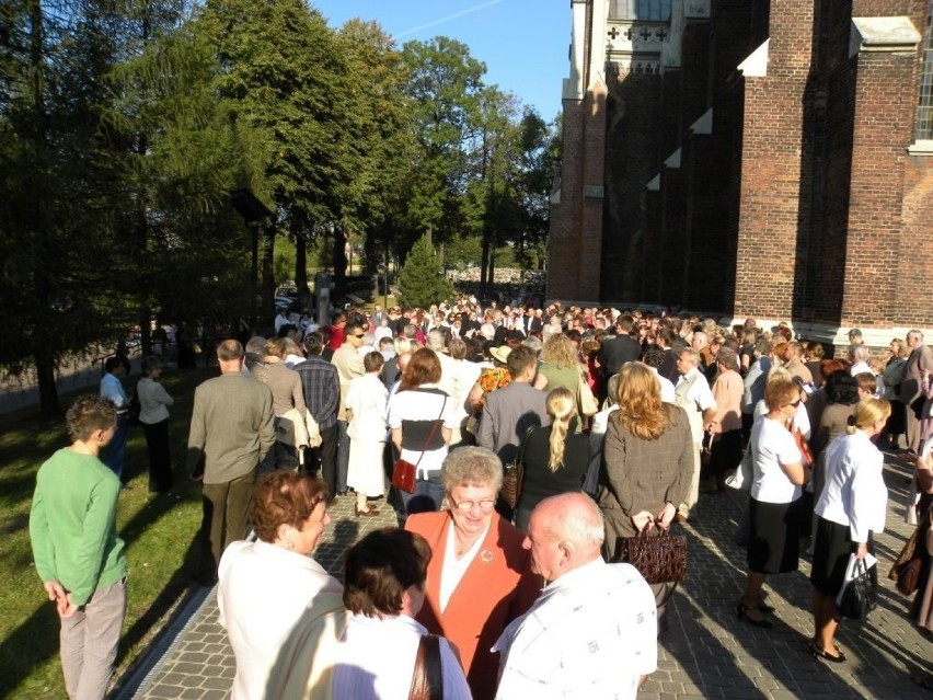 Niedzielne spotkanie zgromadziło wielu mieszkańców i gości....