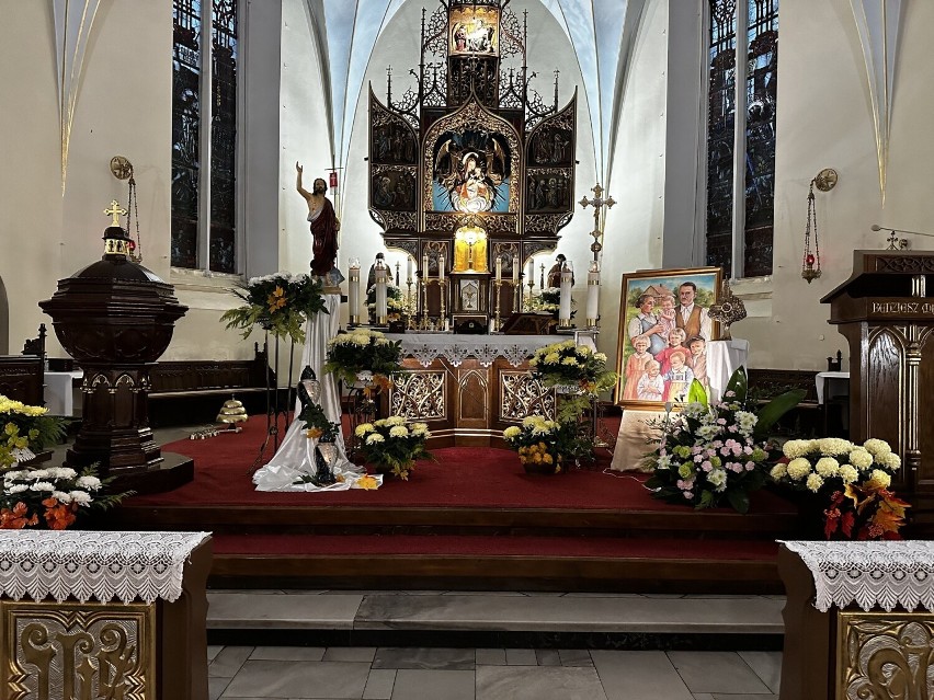 Relikwie błogosławionej rodziny Ulmów peregrynowały po parafiach diecezji opolskiej