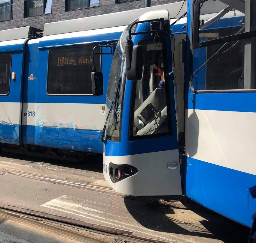Kolizja tramwajów w Krakowie