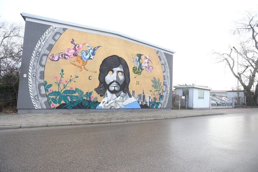 Na Białołęce powstał mural z Czesławem Niemenem. Autor dzieła jest również twórcą podobizny Kory na Nowym Świecie [ZDJĘCIA]