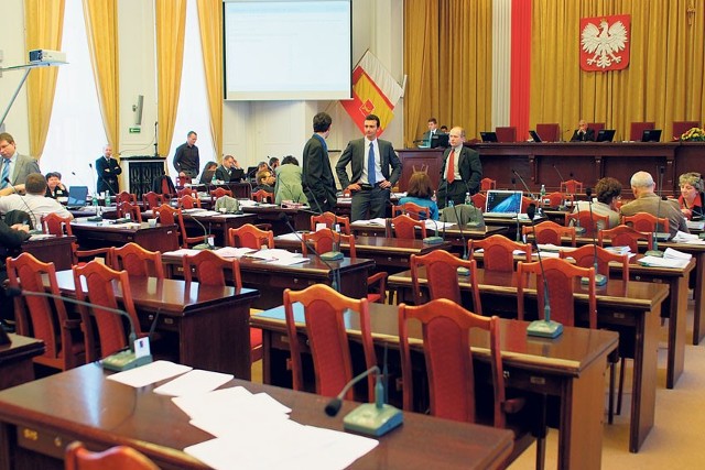 Dwie sesje Rady Miejskiej