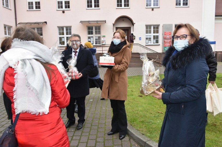 Stowarzyszenie "Jesteśmy Razem" otrzymalo nowe auto do przewozu osób niepełnosprawnych